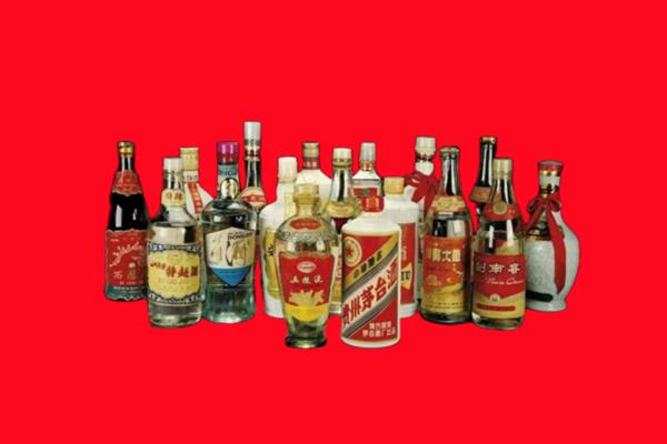 重庆石柱县回收十八老酒.jpg